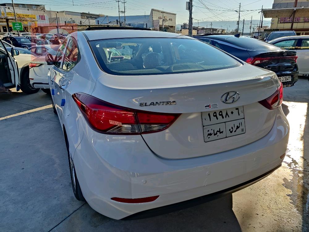 هیوندای ئەلەنترا